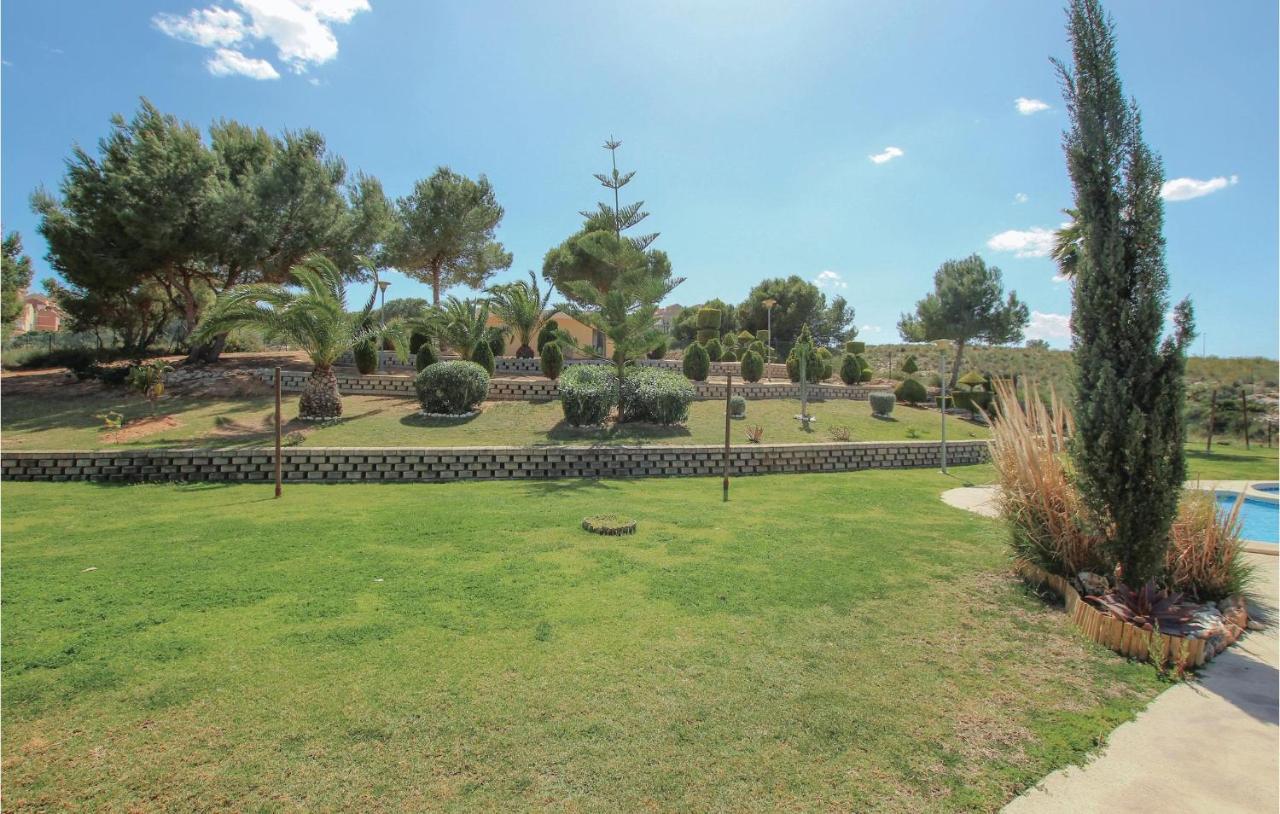 Nice Apartment In Santa Pola With Kitchenette Eksteriør bilde