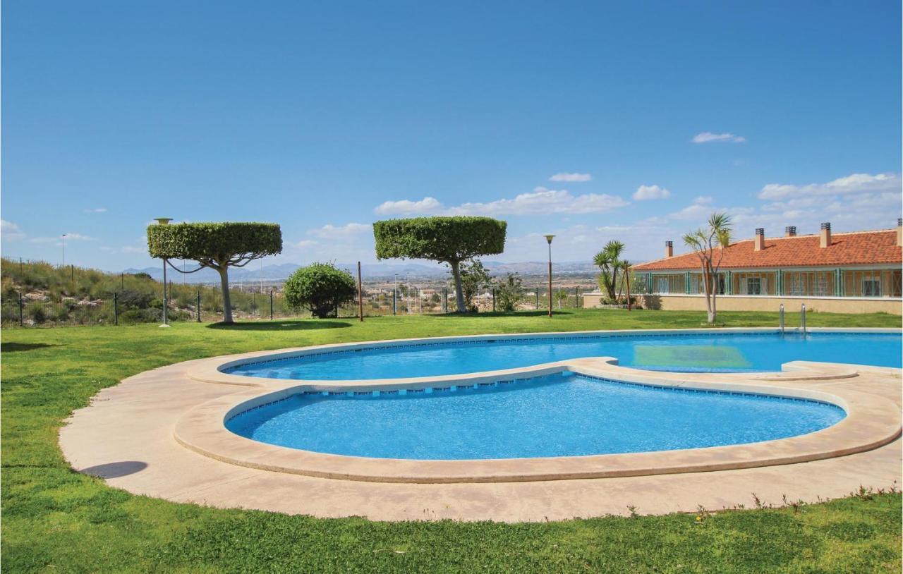 Nice Apartment In Santa Pola With Kitchenette Eksteriør bilde