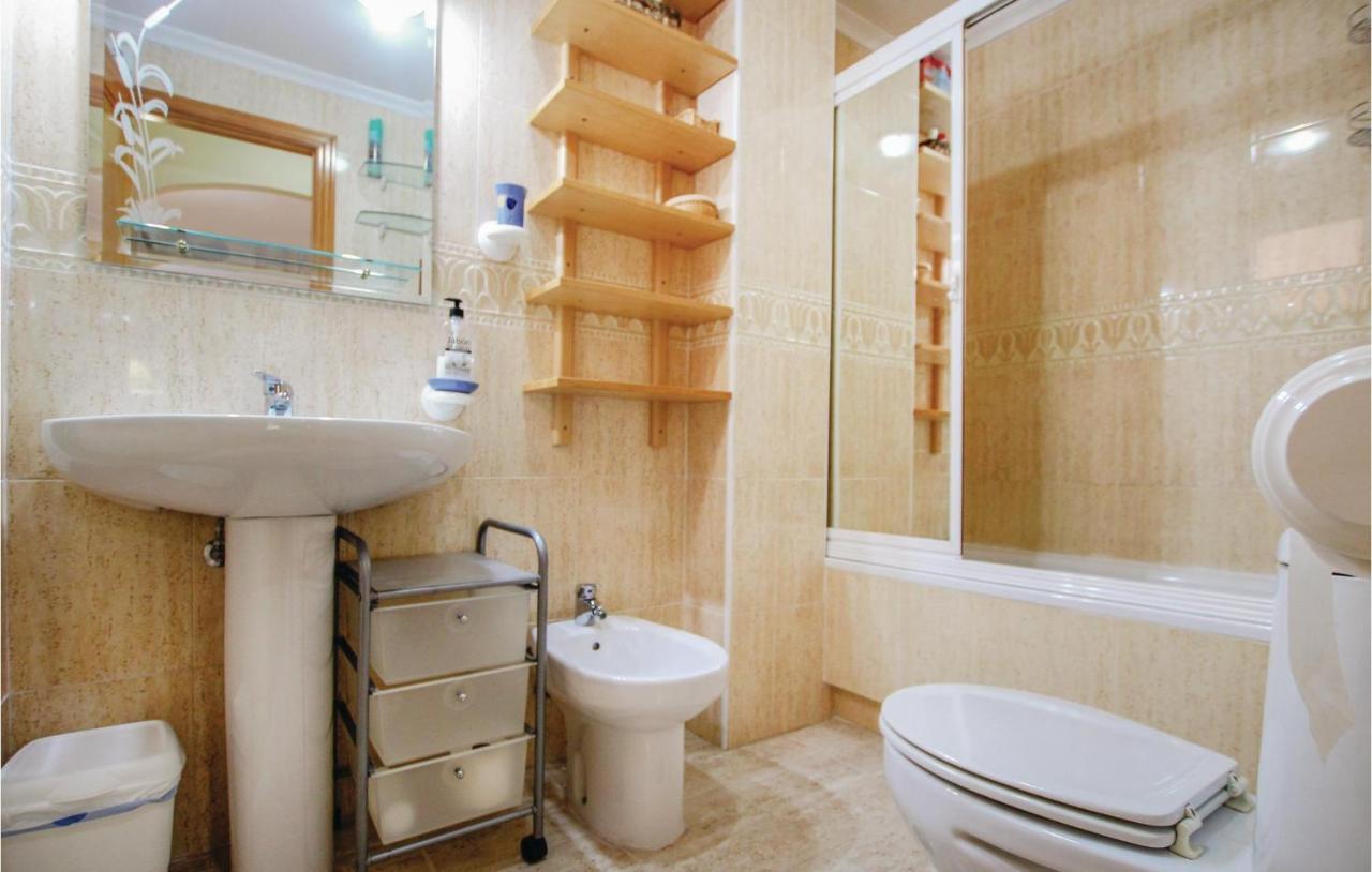Nice Apartment In Santa Pola With Kitchenette Eksteriør bilde
