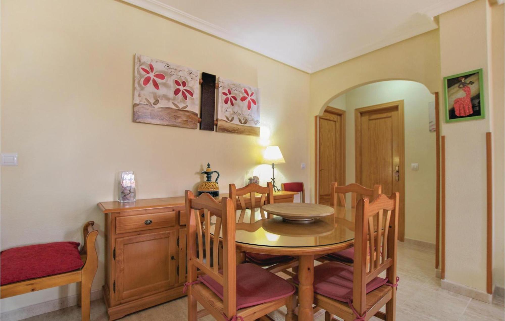 Nice Apartment In Santa Pola With Kitchenette Eksteriør bilde
